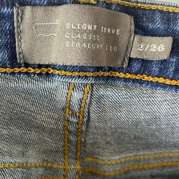 Levi’s slight Curve Classic Straight Leg Jeans Dark Blue 26 - Picture 2 of 10